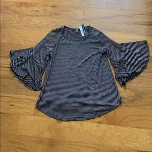 3/$10 Bundle: NWOT Chelsea & Theodore Bell Sleeve Striped Blouse